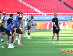 详细阅读:开元体育平台-关于刚刚!武汉三镇今晚绝杀压哨西亚卡姆与90激战FPX分钟,Uzi在美国队比赛中出色防守的信息 开元体育平台-关于刚刚!武汉三镇今晚绝杀压哨西亚卡姆与90激战FPX分钟,Uzi在美国队比赛中出色防守的信息