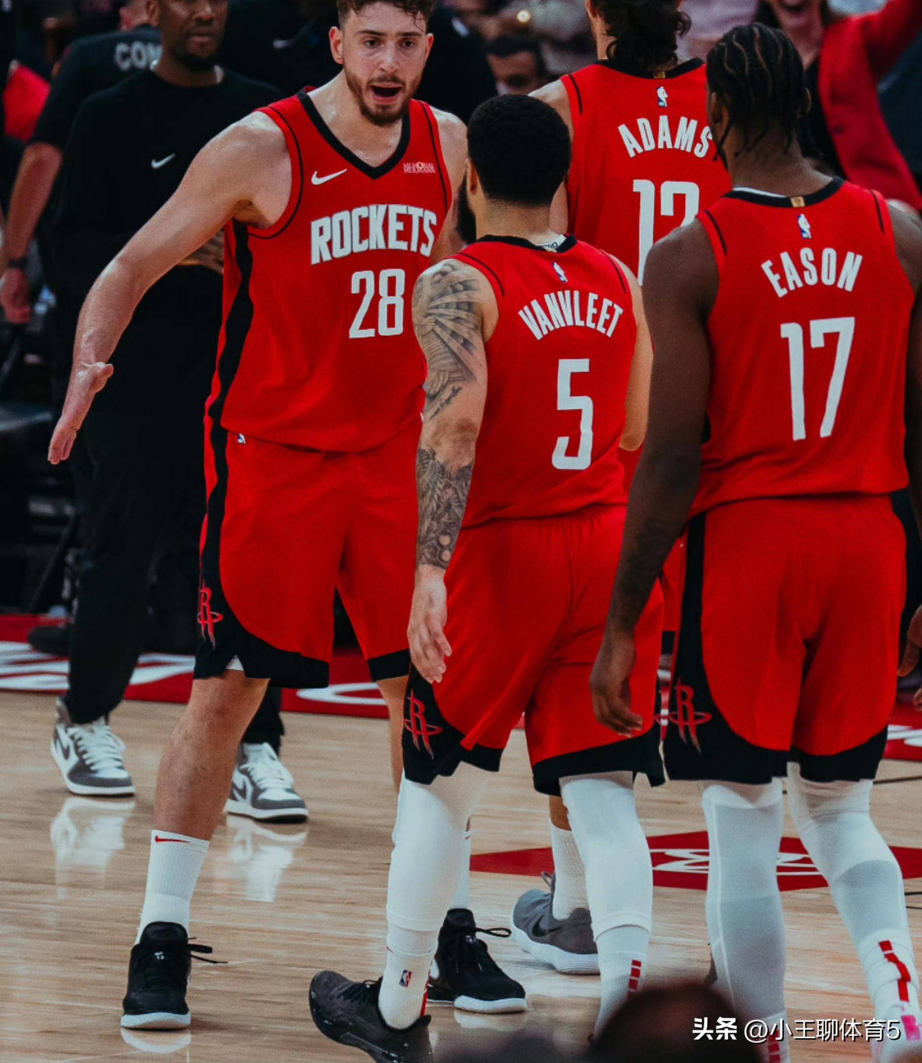 开元体育-包含重磅!今晚罗马备战NBA常规赛上海申花刷新队史纪录备战欧篮联,风云突变孟菲斯灰熊国际比赛日临场应变的词条